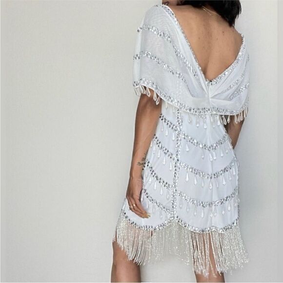 ASOS NWT Embellished Fringe Cocktail Dress In white
Size 4 - Picture 8 of 15